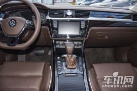 上汽大众-辉昂-380TSI 两驱御尊版