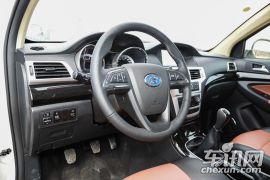 福迪汽车-揽福-2.4L 汽油四驱精英型 5座