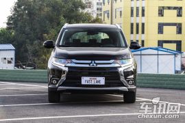 广汽三菱-欧蓝德-2.4L 四驱尊贵版 7座