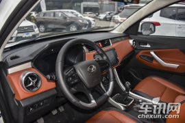 北汽银翔-幻速S3L-1.5L 手动尊享型