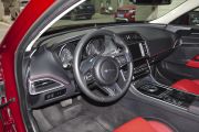 捷豹-捷豹XE-2.0T 200PS R-SPORT