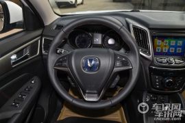 长安汽车-长安CS75-1.5T 手动卓越型