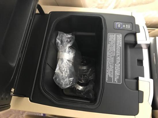 16款兰德酷路泽4000GXR双备现车详解明细