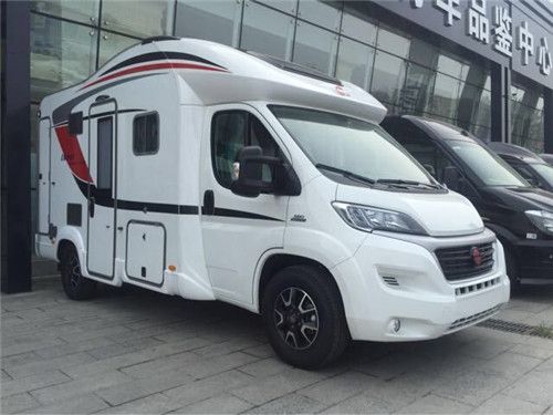 宾仕盾590房车3.0自动档 旅行专车裸价热销