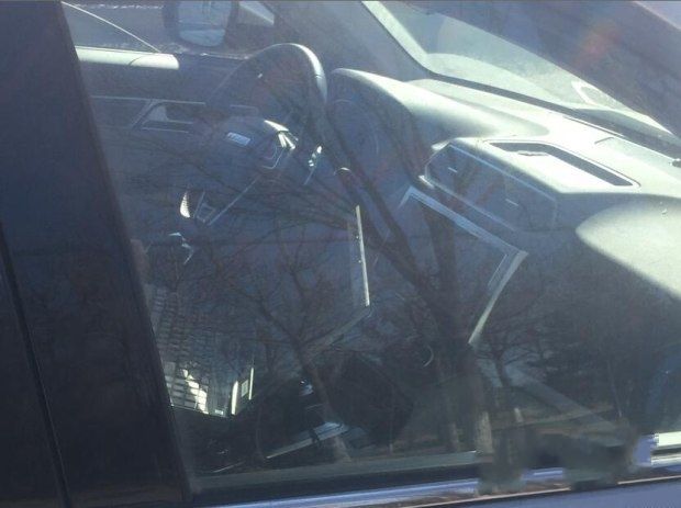 哈弗H6 Coupe蓝标版谍照 配备电子换挡杆