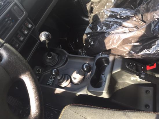 俄罗斯17款拉达尼瓦越野小怪兽火爆销售