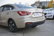 海马汽车-福美来-1.6L 手动豪华型