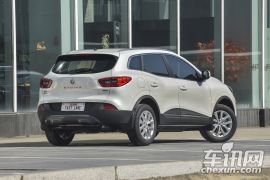 东风雷诺-科雷嘉-2.0L 两驱豪华版