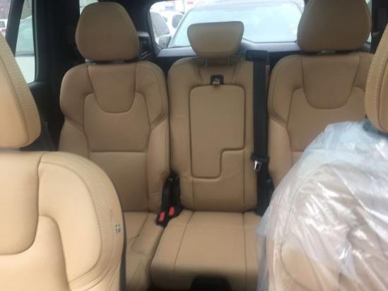 17款2.0T沃尔沃XC90津门现车面向全国降价