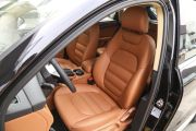众泰汽车-众泰SR9-2.0T 自动极致之光版