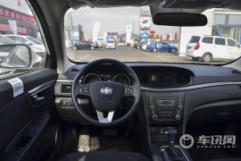 一汽奔腾-奔腾B50-1.6L 自动豪华型