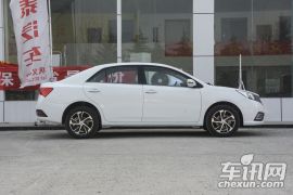 众泰汽车-众泰Z300-1.5L 手动尊享型