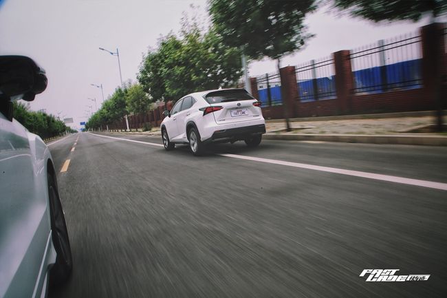 混动当头NX300h,自成一派的雷克萨斯式豪华