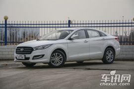 一汽奔腾-奔腾B50-1.6L 自动舒适型