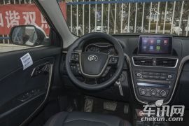 一汽奔腾-奔腾X80-2.0L 自动精英型