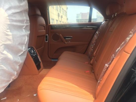 17款宾利飞驰天津港现车多少钱现车优惠