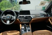 华晨宝马-宝马5系-530Li xDrive M运动套装