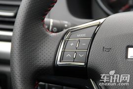 长城汽车-哈弗M6-1.5T 自动两驱尊贵型