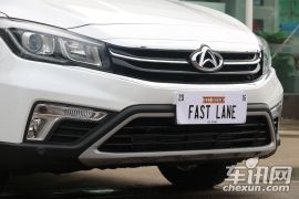 长安汽车-欧尚A800-1.5T 自动尊享型  ￥10.09