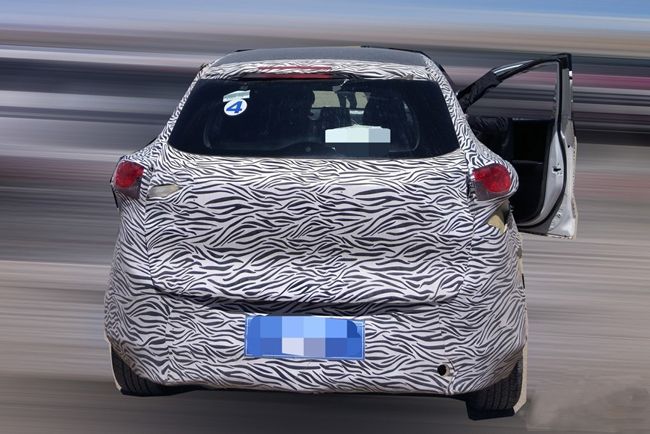 宝沃BX3路试谍照曝光 或2017年年内上市