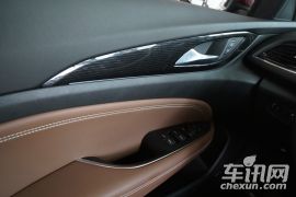 通用别克-君威-28T 尊享型