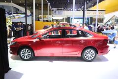 上汽集团-荣威i6