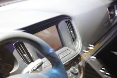 上汽集团-荣威360