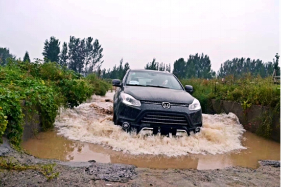 河南江铃驭胜S350柴油版媒体试驾会收官_车讯