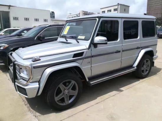 17款奔驰G500 一款挺拔独行的奔驰越野车