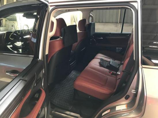 17款雷克萨斯LX570 特价促销凌志回馈让利