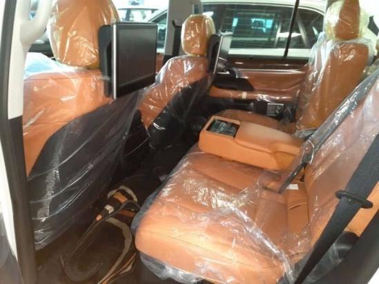 新款雷克萨斯LX570 平行进口尽享高品质