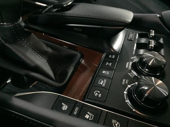 news_default_AA93E2C0D0F736030B3708BBE85