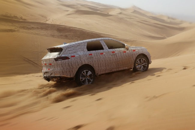比亚迪全新一代SUV沙漠测试伪装谍照曝光