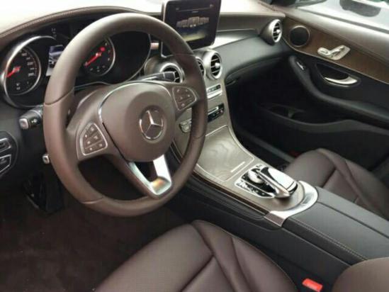 2018款奔驰GLC300进口SUV年终优惠机会难得