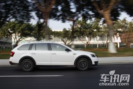 上汽大众斯柯达-明锐-旅行车 TSI230 DSG豪华版