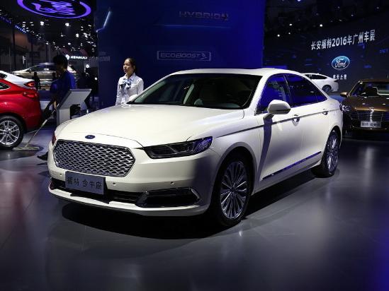 配置丰富的福特金牛座 news_default_EA854972018DE43228243208516E6468.jpg