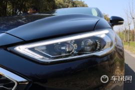 长安福特 蒙迪欧 2.0 PHEV 智尊旗舰型