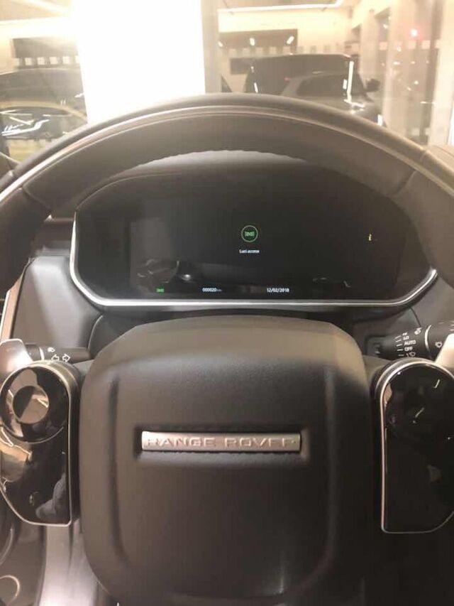 2018款路虎揽胜运动柴油版3.0 贵族至爱车