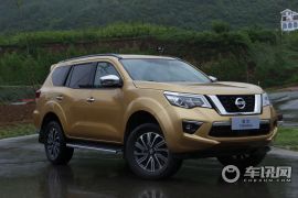 郑州日产-途达-2.5L 自动四驱旗舰版