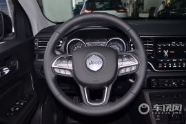 广汽菲克-大指挥官-2.0T 四驱智享版  ￥33.28