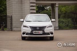 长安汽车-逸动DT-1.6L 手动尊享型