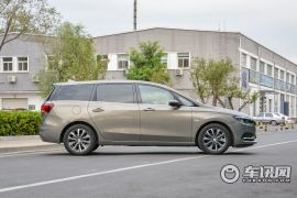 通用别克-别克GL6-18T 6座尊贵型  ￥16.69