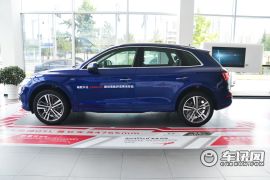 一汽奥迪-奥迪Q5L-45 TFSI 尊享豪华运动型