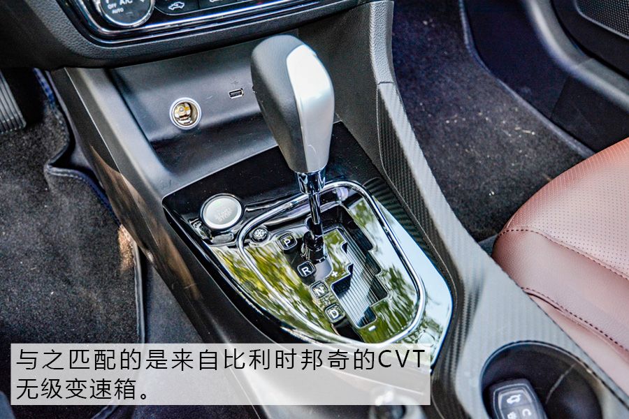 经济实用是重点 试驾体验东南汽车A5翼舞
