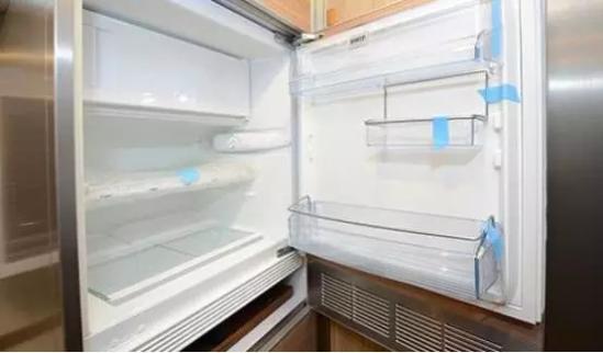 王者风范！阿莫迪罗征服者F霸气登场