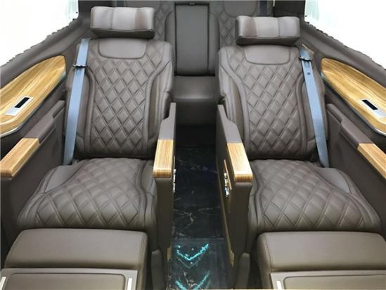 商务车房车内饰改装风格·私人订制·请咨询文章末端韩经理~