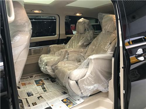 dealer_default_fdde62f90ec743099f1430d7df5407c9.jpg