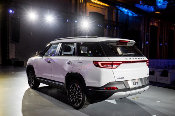 《都挺好》明成追妻未遂 只因买的车不对？