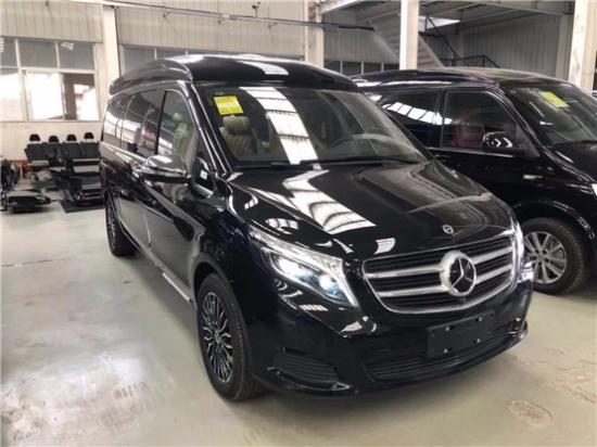 奔驰V260L改装七座商务车内饰装修报价多少