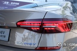 上汽大众-帕萨特插电混动版